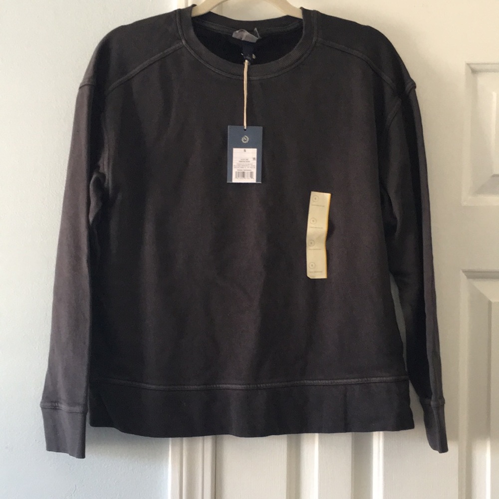 NWT Target Universal Thread sweatshirt